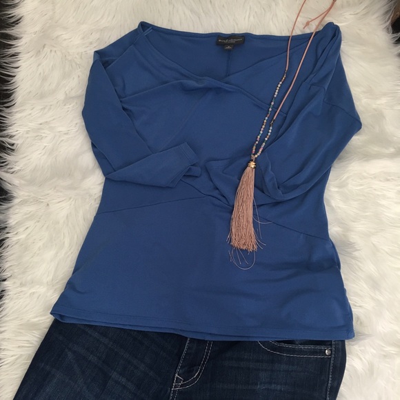 Wrap Style Top - Picture 2 of 3